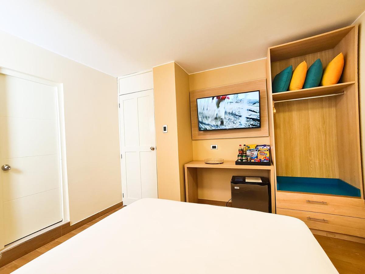 Acuario Hotel & Suite Lima Exterior photo